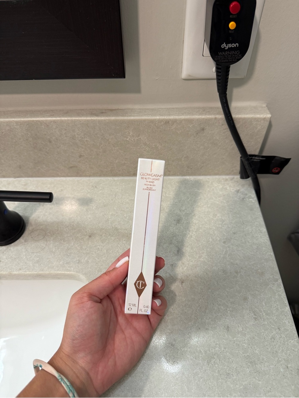 Charlotte Tilbury | Beauty Highlighter Wand | Peachgasm | NEW